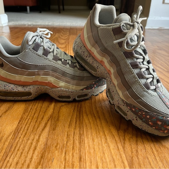 Nike Air Max 95 SE Confetti 2018 - Picture 1 of 7